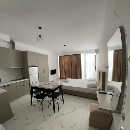 Sunrose Residences Sarande Exterior photo