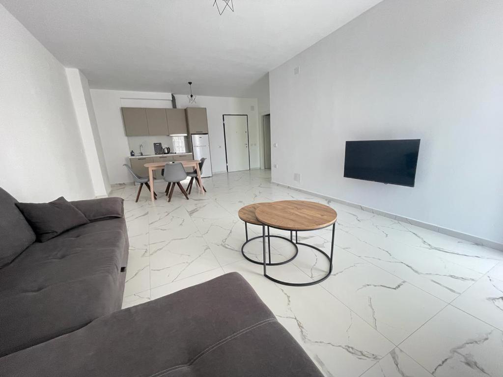 Sunrose Residences Апартаменты *