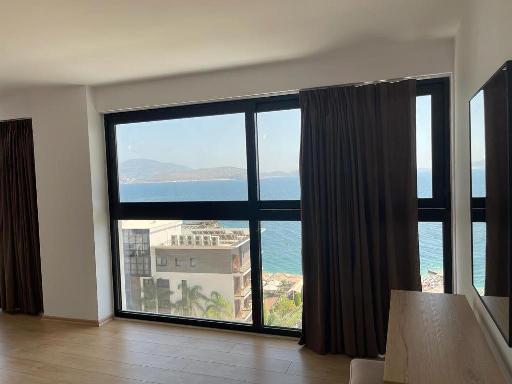 Sunrose Residences Апартаменты Саранда