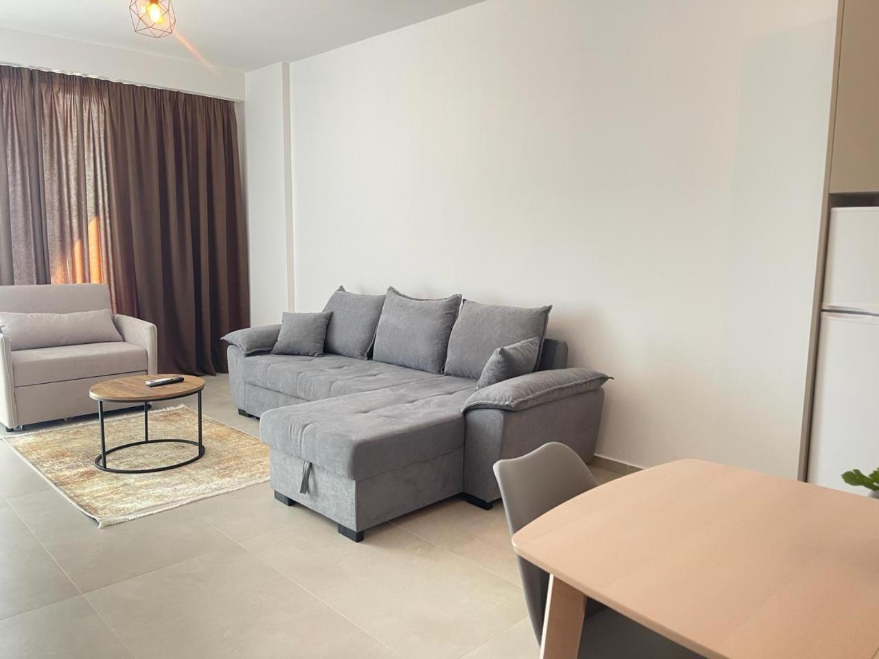 Апартаменты Sunrose Residences